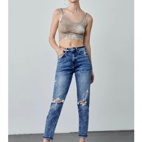 KanCan Mom Jeans- Medium Wash - Picture 2 of 3